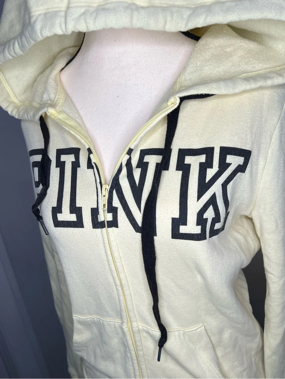 Vintage Victoria’s Secret PINK zipup hoodie - Picture 2 of 6